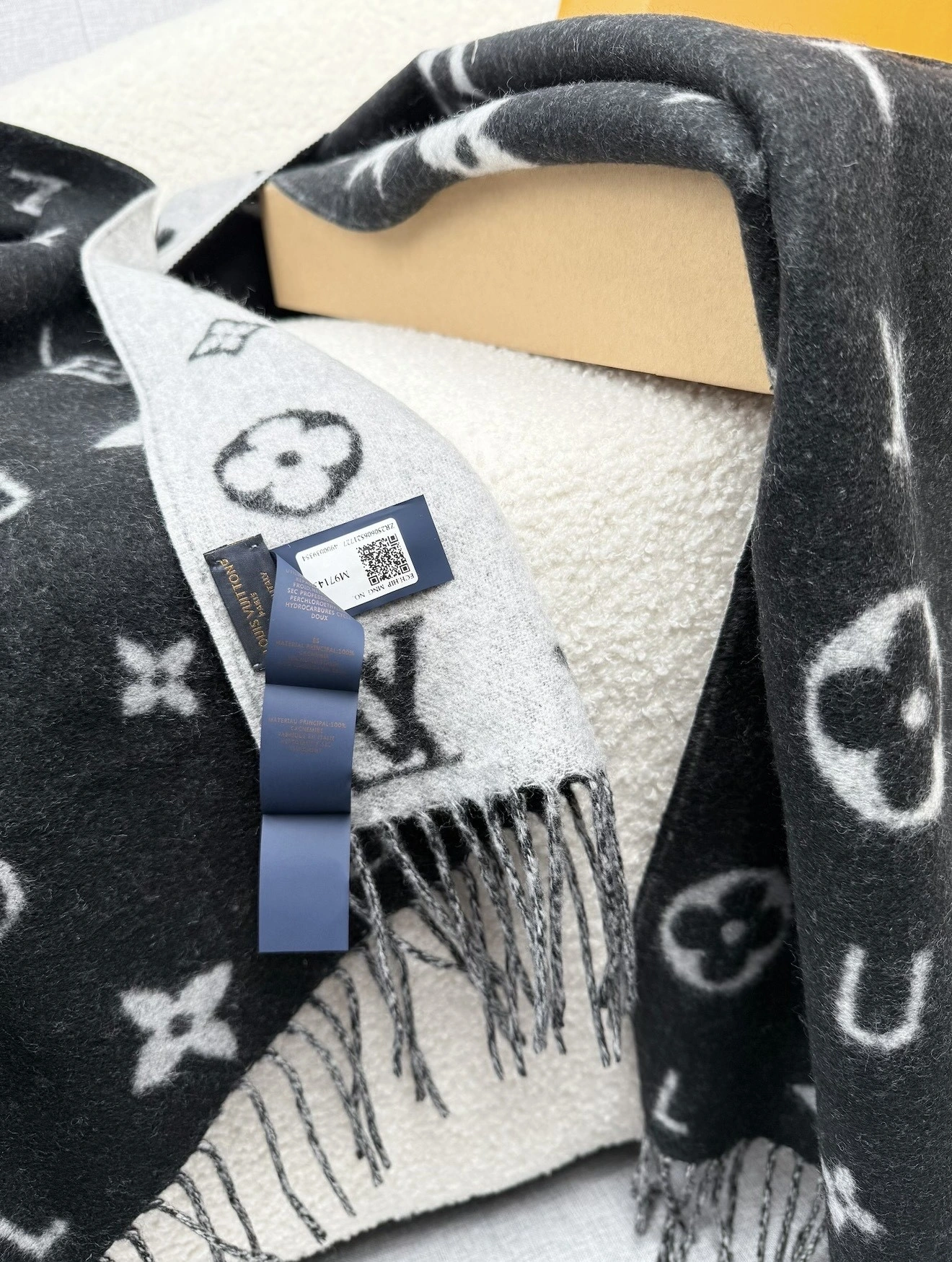 HD-- 8V Reykjavik 2.0 Monogram wool 2Colour item:E-S132K2819-2H